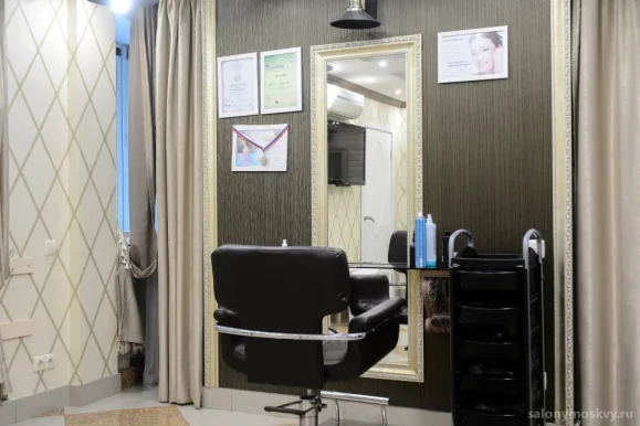 Студия красоты TNL Professional на улице Карбышева