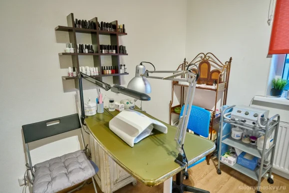 Студия наращивания и ламинирования ресниц Beauty Room