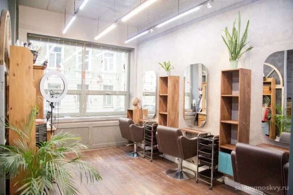 Бьюти-коворкинг UP & UP Beauty coworking