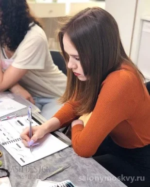 Студия натурального наращивания ресниц She