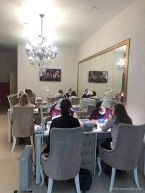 Ногтевая студия Миндаль
