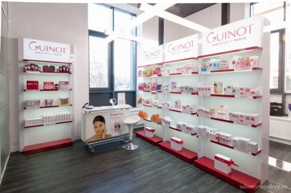 Центр эстетической косметологии Guinot на Ждановской улице